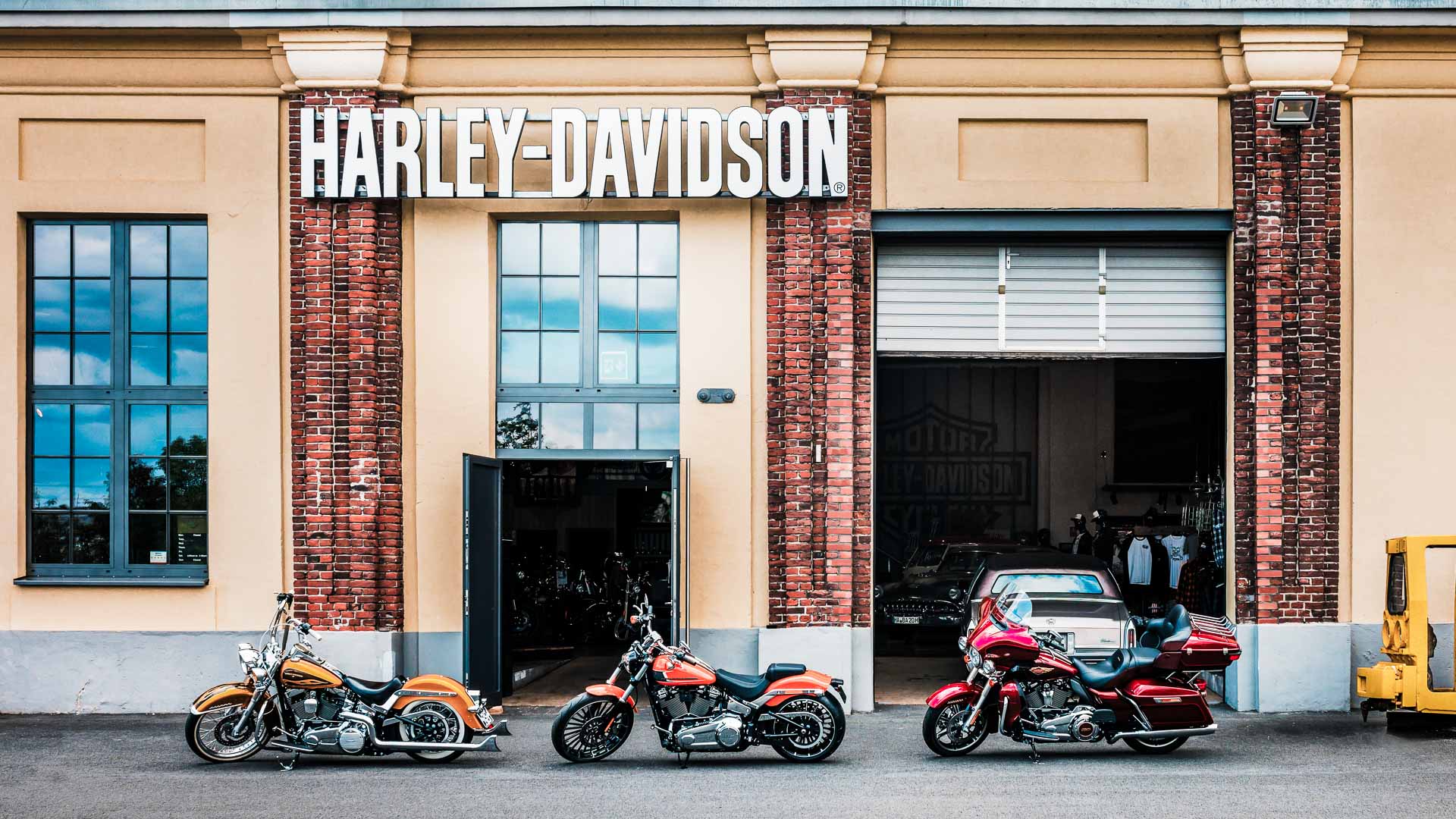 Motomaxx Bochum - Harley-Davidson - Euer Händler für Bikes und Lifestyle